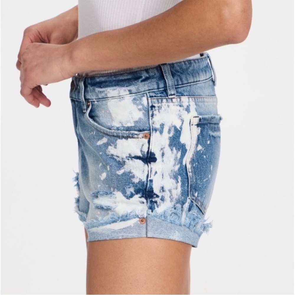 SER.O.YA Lex Short Olympia Bleached Light Blue Distressed Jean Shorts- 27 - Picture 3 of 14